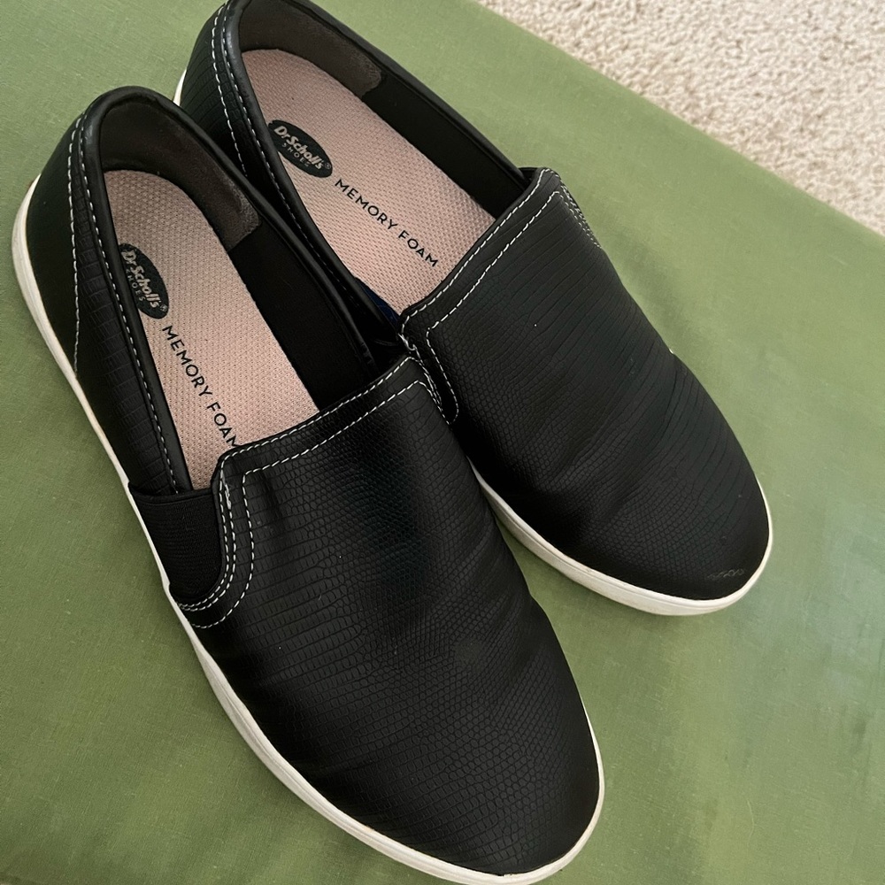 The comfiest Dr Scholls flats